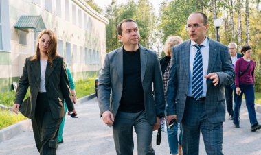 Губернатор Андрей Чибис осмотрел социальные объекты в Ковдоре, которые созданы или преображаются в рамках стратегического плана «На Севере – жить»