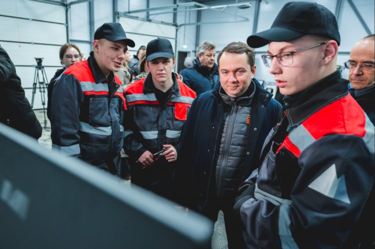 Губернатор Андрей Чибис в рамках рабочей поездки в Ковдор высоко оценил развитие образовательной и медицинской инфраструктуры