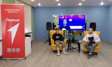 В Ковдорском политехническом колледже прошла «Классная встреча» с участником СВО Никитой Кузнецовым.