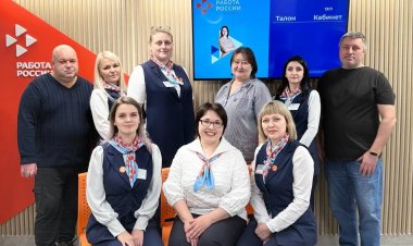 Ковдорскому кадровому центру — 35: более 37 тысяч жителей получили помощь
