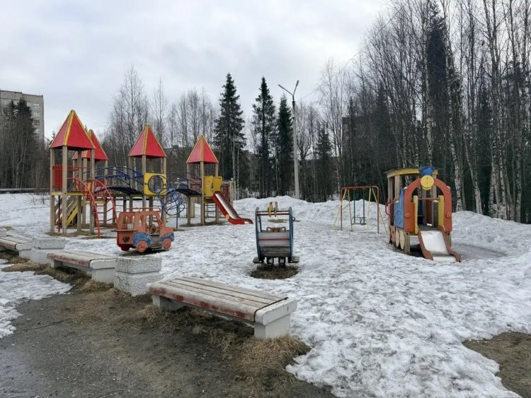 Глава Ковдорского округа ответил на вопросы жителей