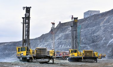 Буровзрывной цех Ковдорского ГОКа взял двойной рекорд