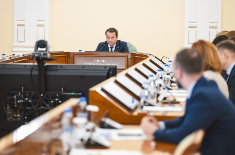 Губернатор Андрей Чибис поручил расширить перечень исследований, включенных в «Сертификат молодоженов»